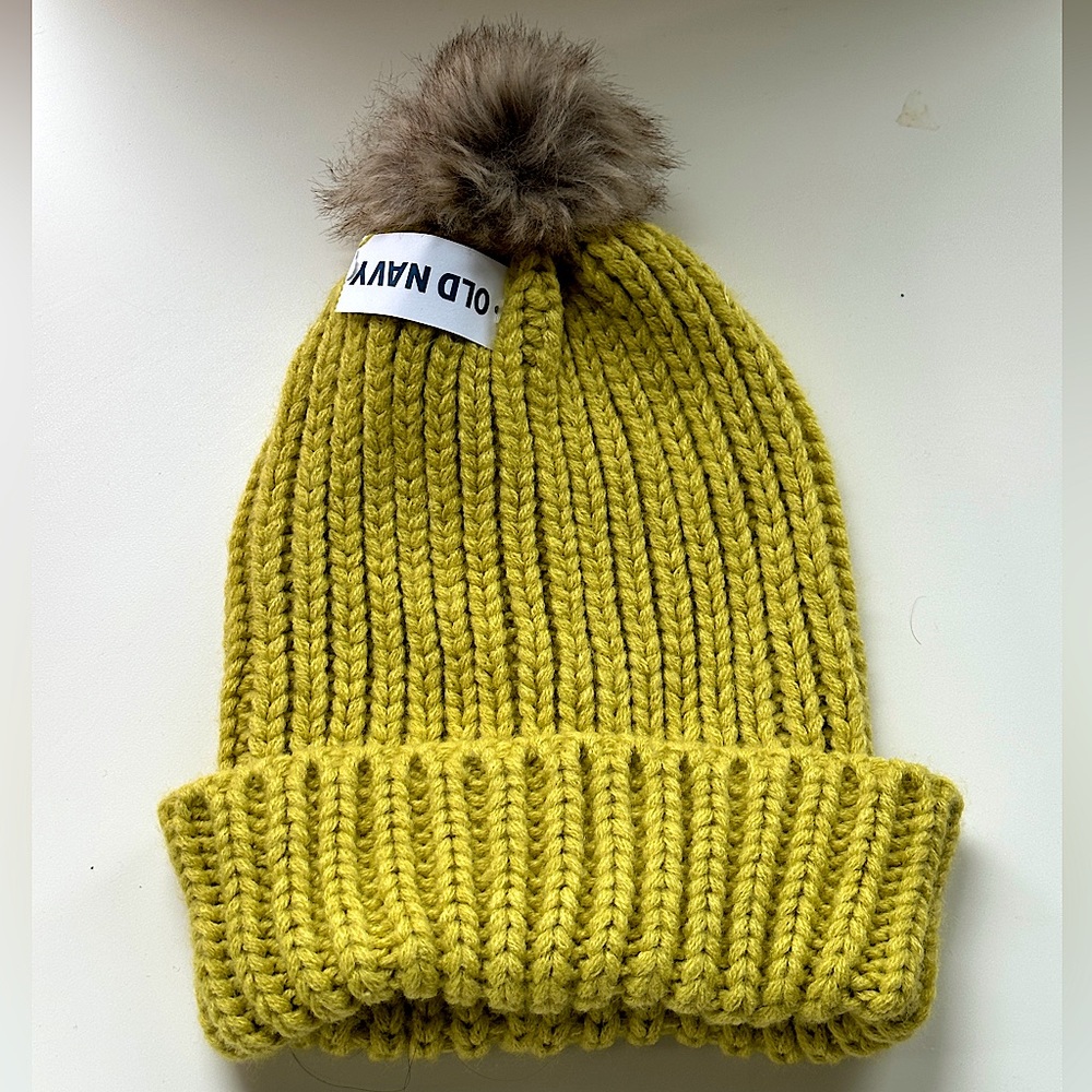 NWT Old Navy Beanie, Pom Pom Hat, Green